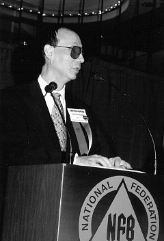 RSA Commissioner, Dr. Frederick Scxhroeder, addresses the 2000 convention of the National Federation of the Blind.