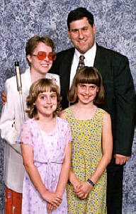 Sue and Laryy Povinelli with daughters Stephanie and Michele