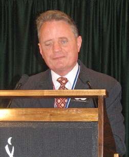 Marc Maurer delivers the presidential report.