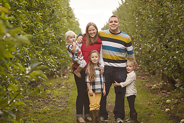 Kyle Shachmut with his wife, Laura and his three daughters: Madeline (1), Abigail (5), and Elizabeth (3)