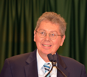 John Par&eacute;