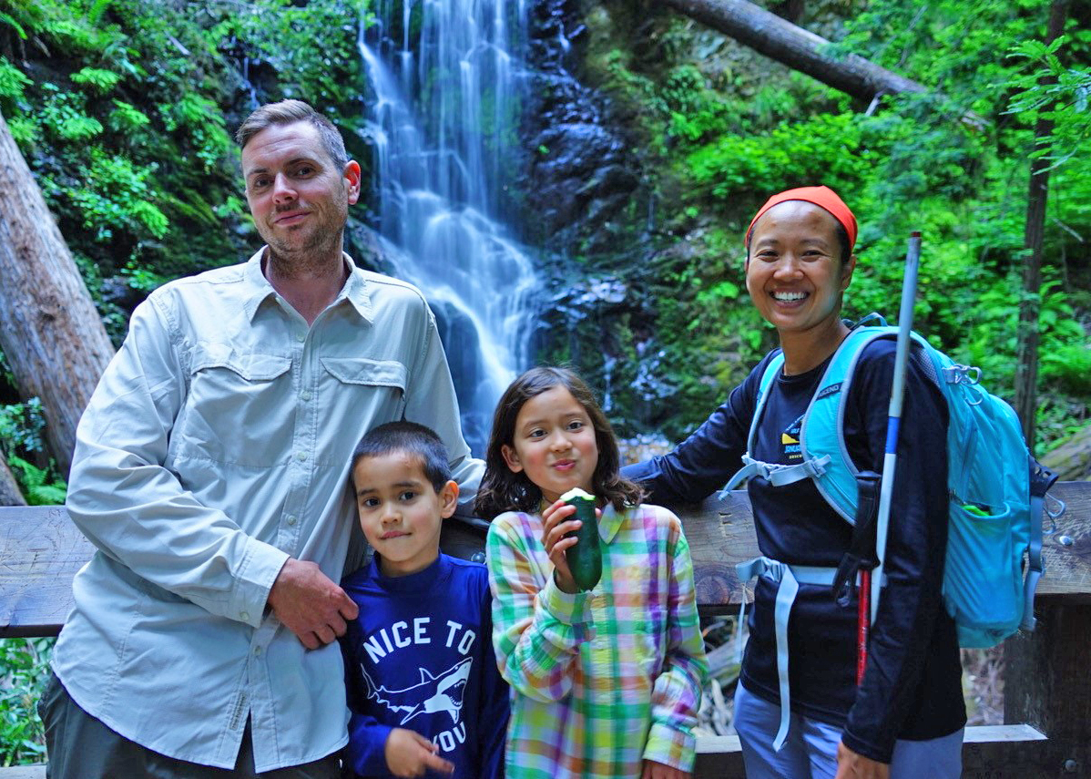 Aaron and Terri Rupp with their children.