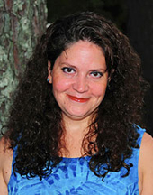 Stephanie Kieszak-Holloway