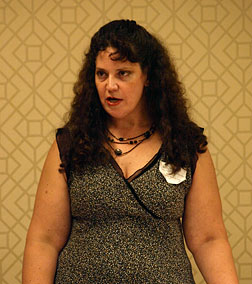 Stephanie Kieszak-Holloway