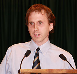Dr. Tim Cordes addresses the 2010 NFB convention.