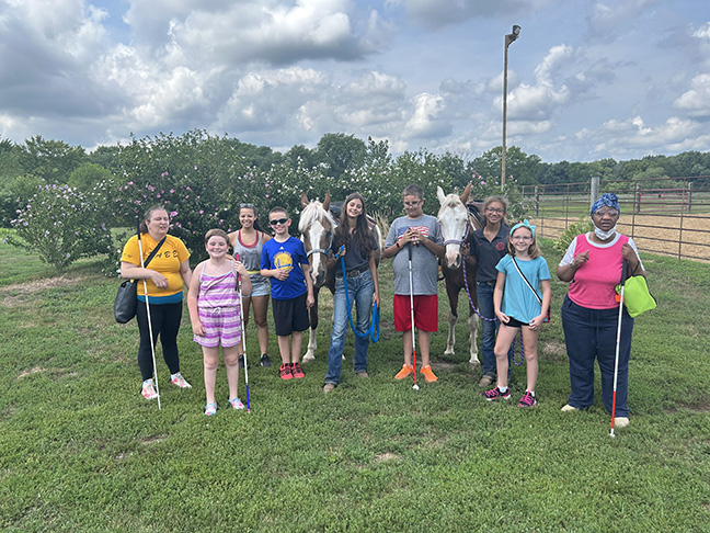 NFB BELL students in Springfield, Illinois, visit a riding stable.