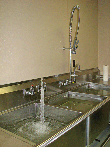 The restaurant-size three-sink unit