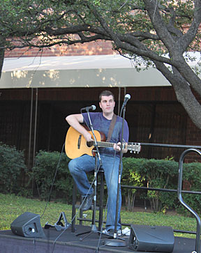 Grammy-Award-winning artist JP Williams entertains