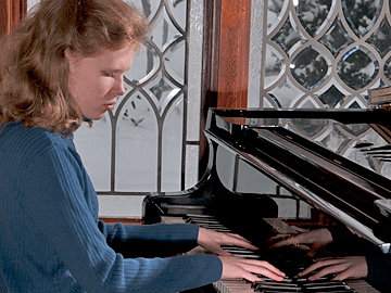 Elizabeth Kazmierski