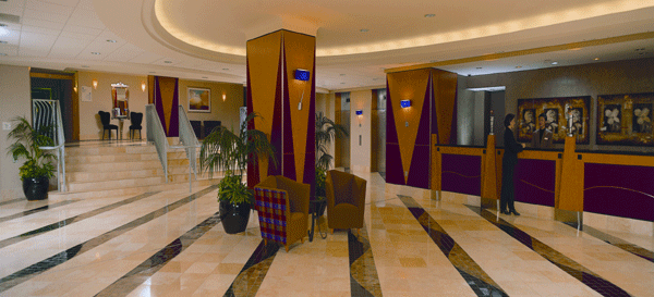 The lobby of the Atlanta Sheraton Hotel.