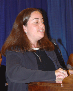 Angela Wolf