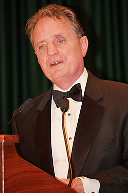 Marc Maurer delivers the 2010 banquet address