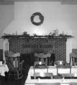 Photo of the Harbor Room)