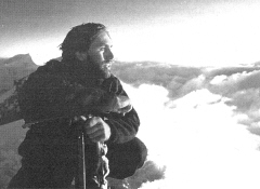 Photo of Erik Weihenmayer (18607 bytes)