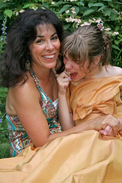 Linda with her daughter Marissa