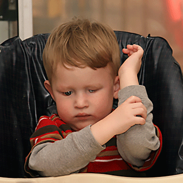 Max uses one of his first signs.
